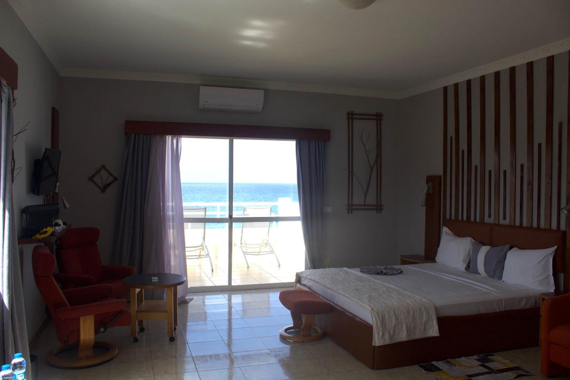 Falucho Paradise Beach Pedra Badejo  Luaran gambar